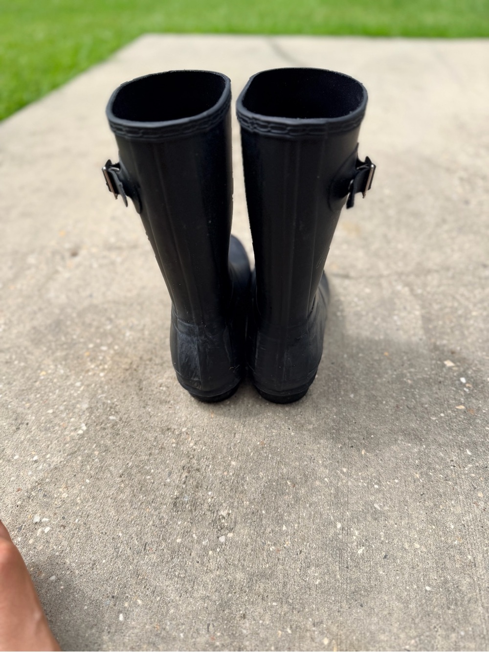 Hunter Original Short Matte Black Rain Boots - Picture 2 of 4